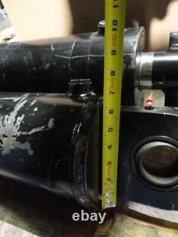 Hydraulic Ram Cylinder Double Acting Brent Avalanche 9005886