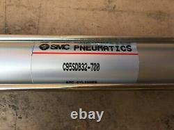 Nouveau Actuateur De Cylindre Pneumatique Smc C95sdb32-700 - 32 Perçage 700 Course Air Ram